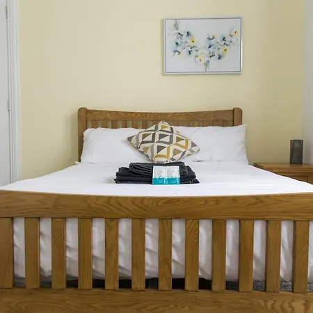 Pensión Staycations