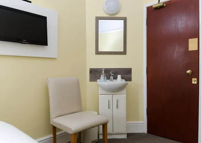 招待所 The Lakeside